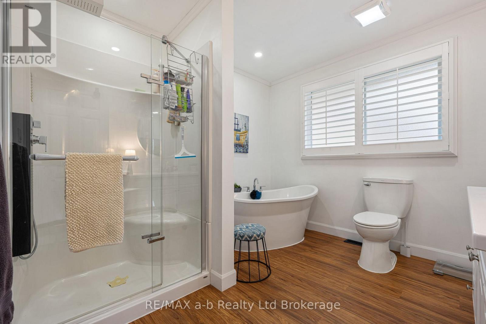 24 Denrich Avenue, Tillsonburg, Ontario  N4G 4W2 - Photo 13 - X12909574