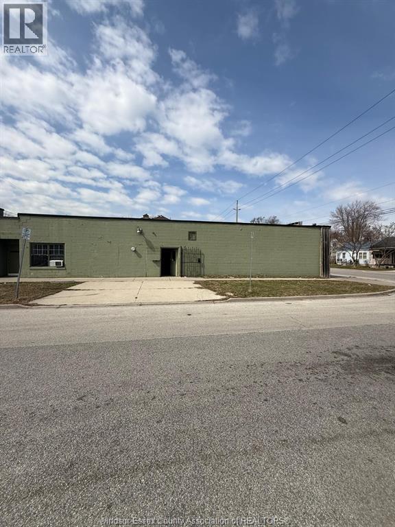 1391 Prince Road, Windsor, Ontario  N9C 3A6 - Photo 1 - 26005909