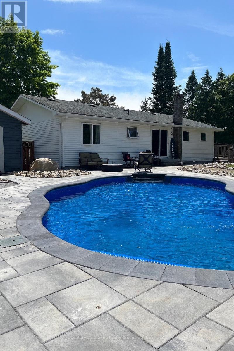 1039 Essonville Line, Highlands East, Ontario  K0L 2Y0 - Photo 4 - X12575430