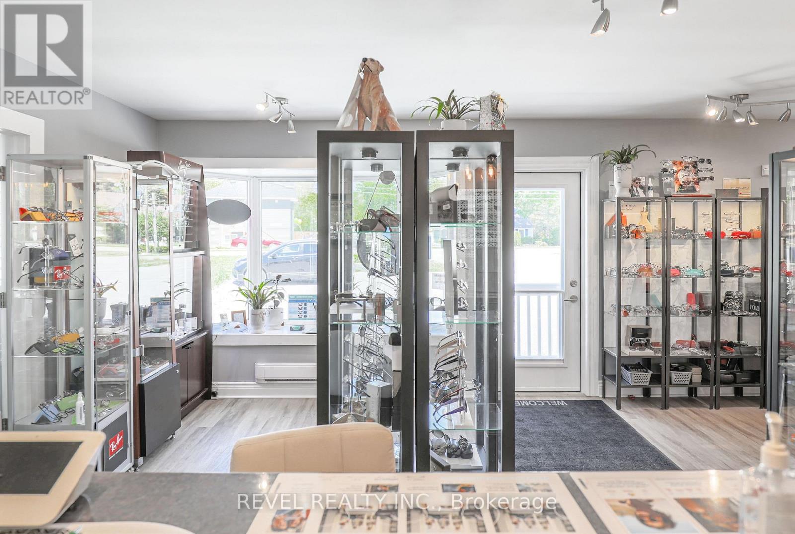 7 Kingsway Drive, Kawartha Lakes, Ontario  K0M 1A0 - Photo 10 - X12909852