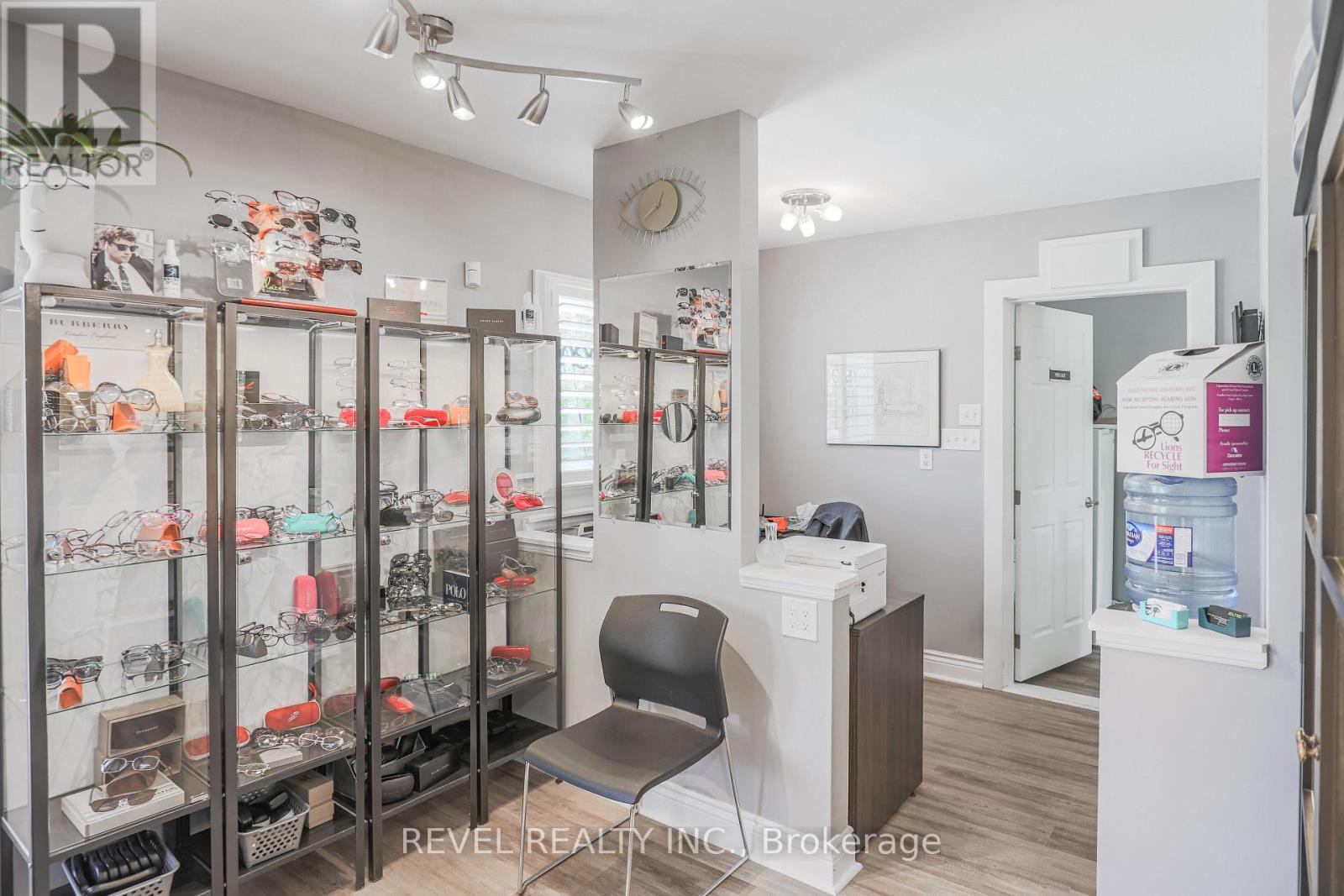 7 Kingsway Drive, Kawartha Lakes, Ontario  K0M 1A0 - Photo 11 - X12909852