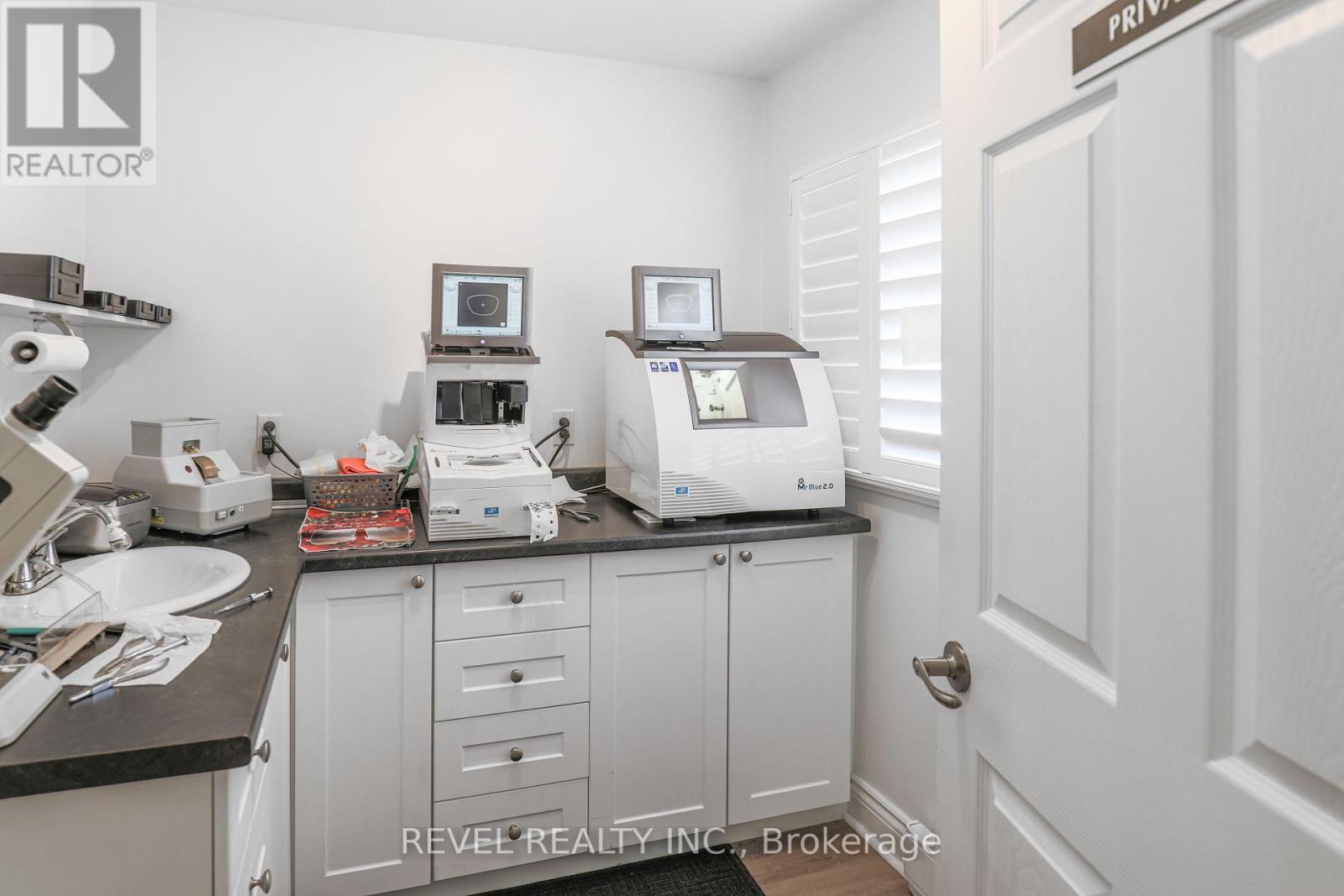 7 Kingsway Drive, Kawartha Lakes, Ontario  K0M 1A0 - Photo 13 - X12909852