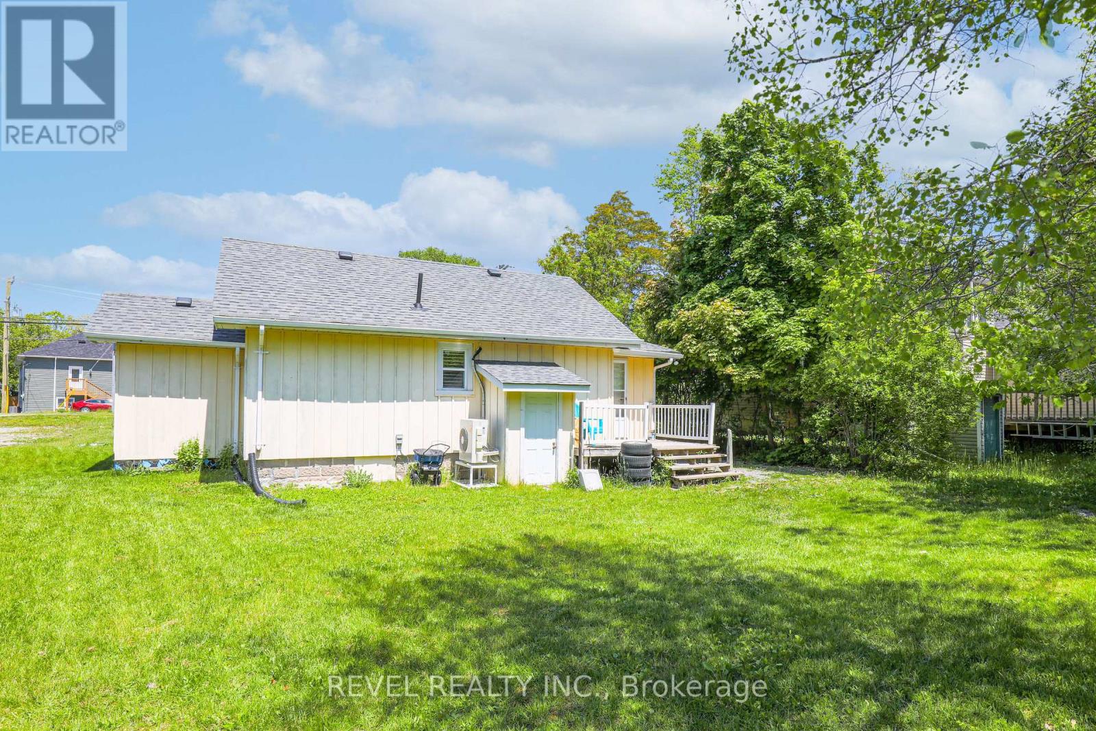 7 Kingsway Drive, Kawartha Lakes, Ontario  K0M 1A0 - Photo 23 - X12909852