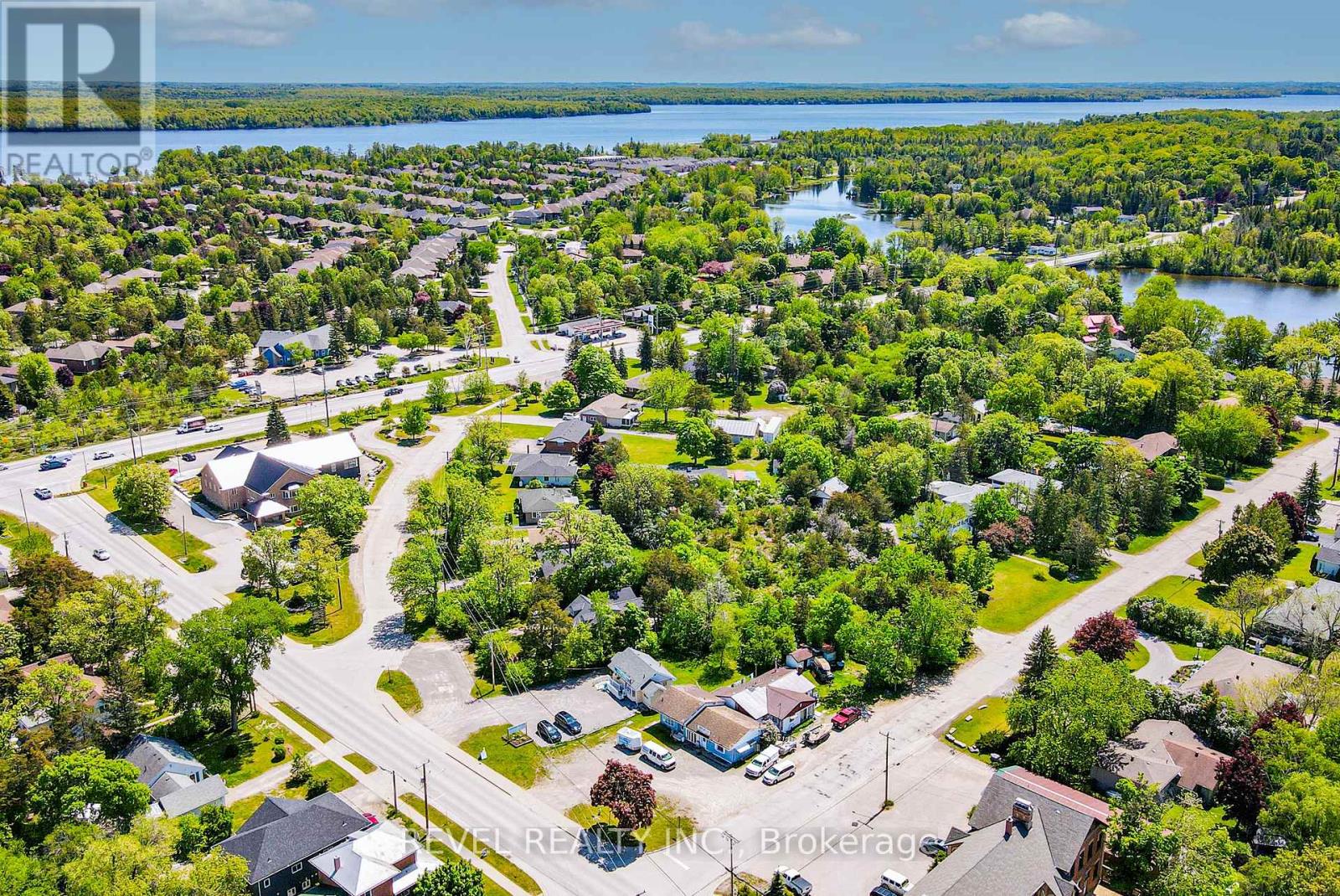 7 Kingsway Drive, Kawartha Lakes, Ontario  K0M 1A0 - Photo 27 - X12909852