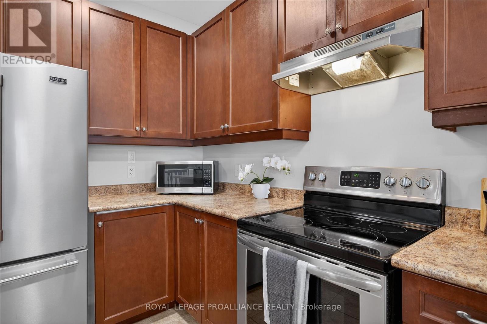 18 - 50 Lockside Drive, Peterborough, Ontario  K9J 8T1 - Photo 16 - X12909898