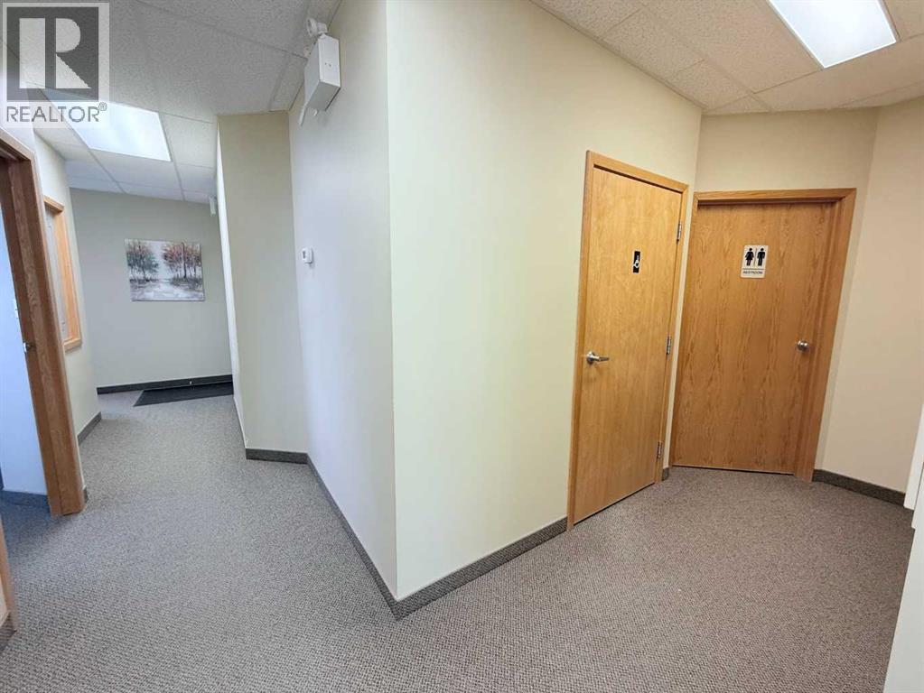 200, 9805 97 Street, Grande Prairie, Alberta  T8V 8B9 - Photo 11 - A2209450