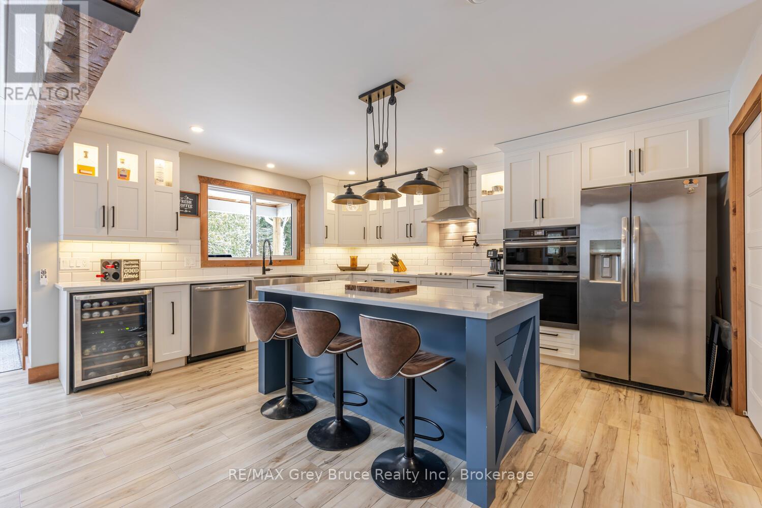 87 Silverside Point Road, Northern Bruce Peninsula, Ontario  N0H 1Z0 - Photo 14 - X12909640