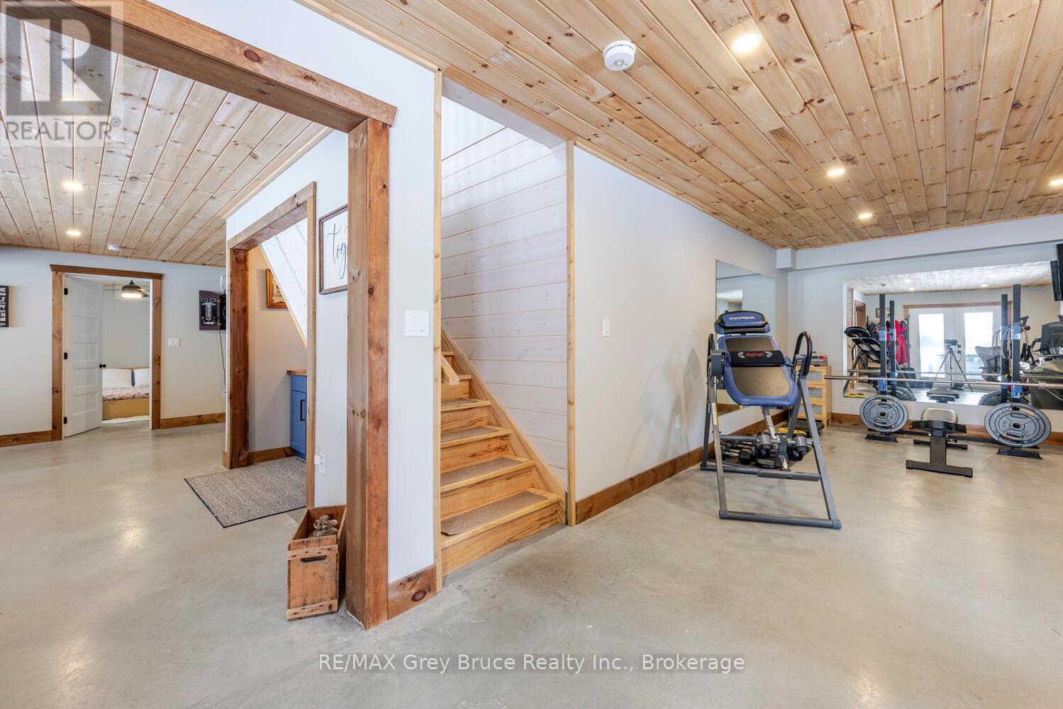 87 Silverside Point Road, Northern Bruce Peninsula, Ontario  N0H 1Z0 - Photo 36 - X12909640