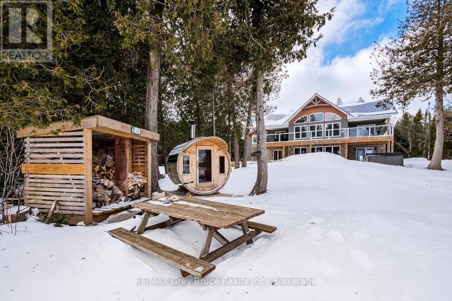 87 Silverside Point Road, Northern Bruce Peninsula, Ontario  N0H 1Z0 - Photo 7 - X12909640