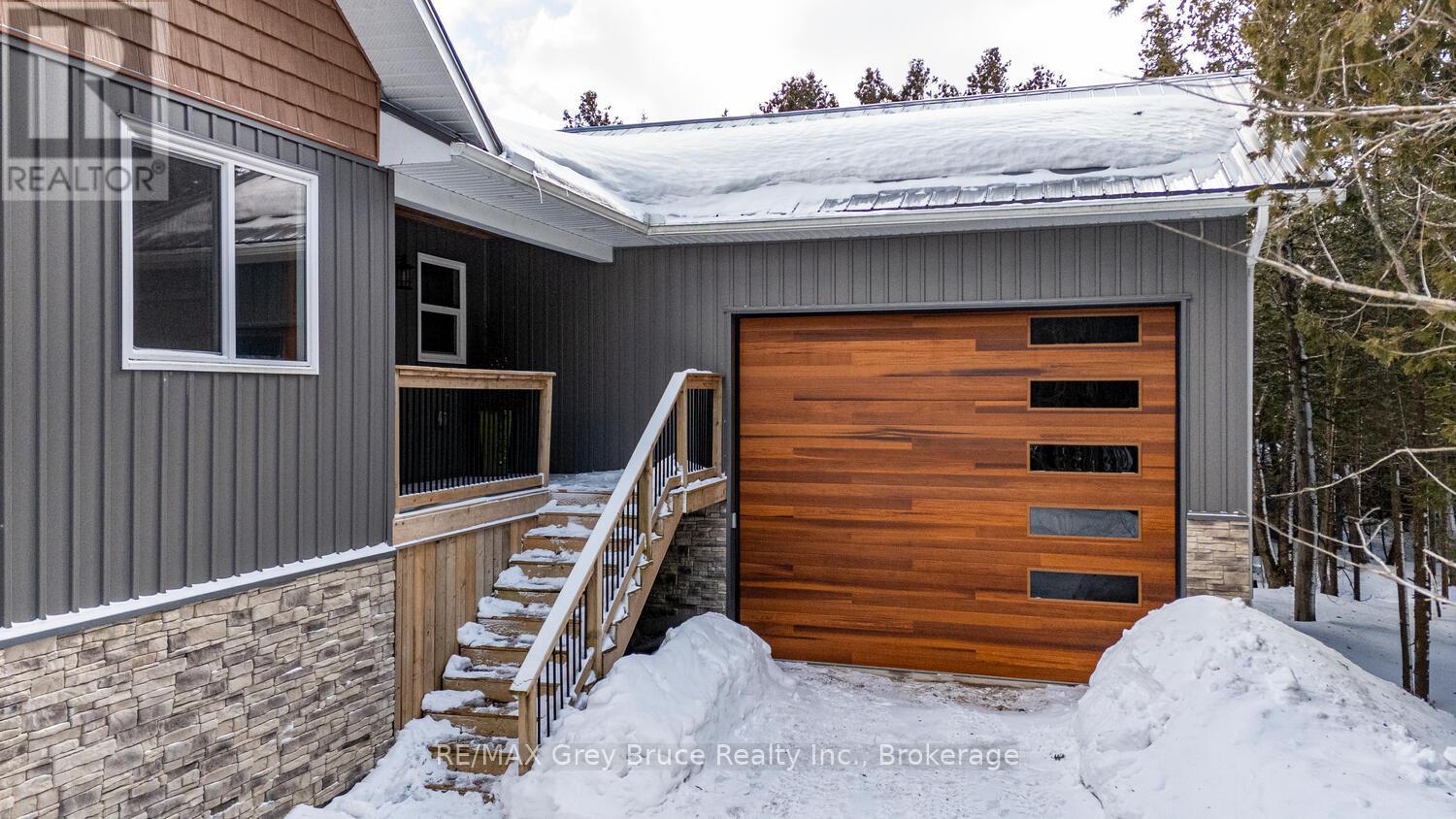 87 Silverside Point Road, Northern Bruce Peninsula, Ontario  N0H 1Z0 - Photo 9 - X12909640