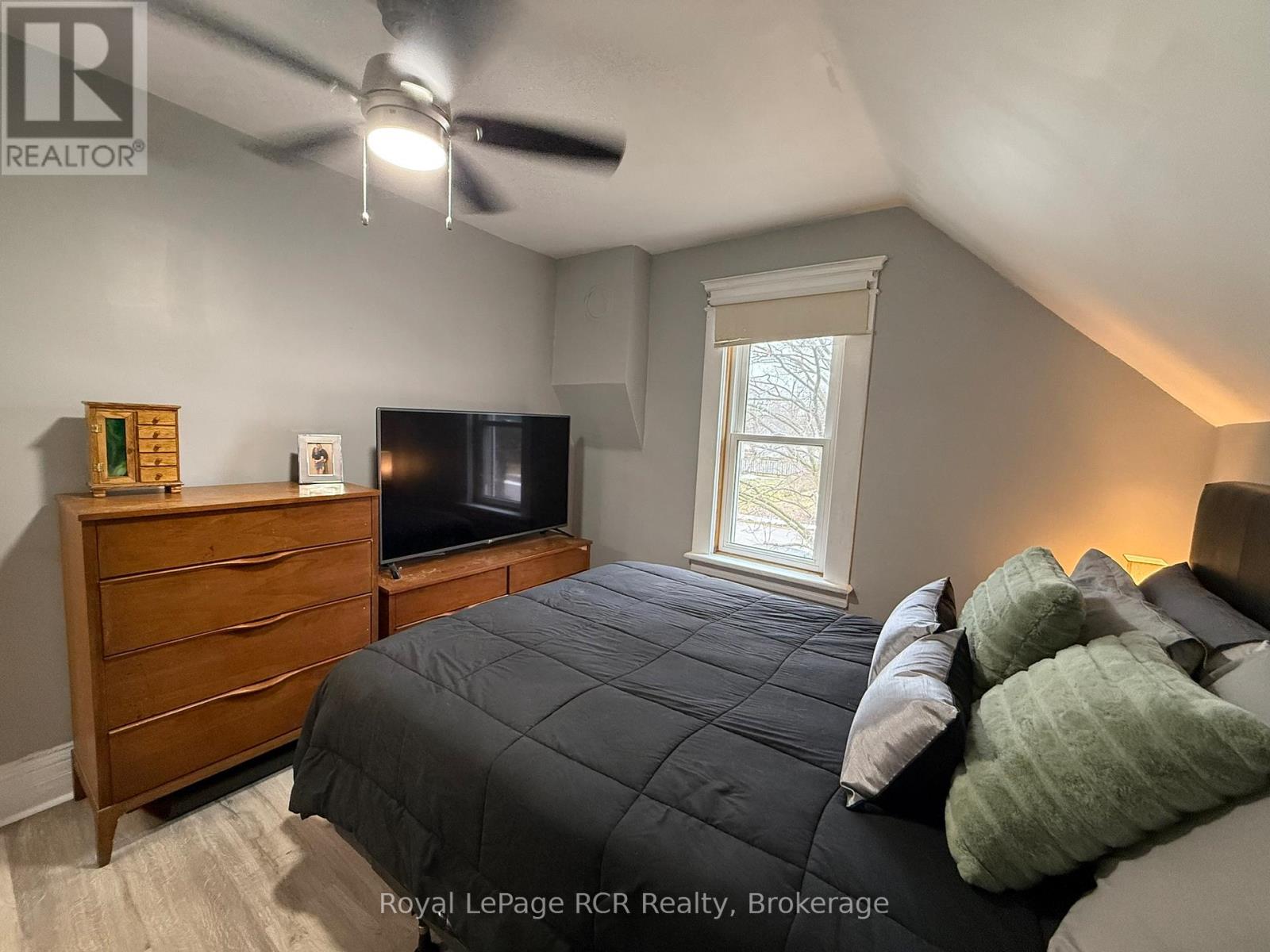 512 18th Street E, Owen Sound, Ontario  N4K 2A7 - Photo 25 - X12909654