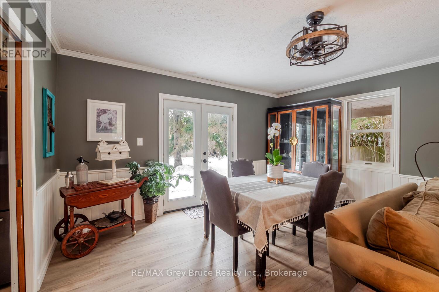 6 Kirkland Place, South Bruce Peninsula, Ontario  N0H 2G0 - Photo 14 - X12909674