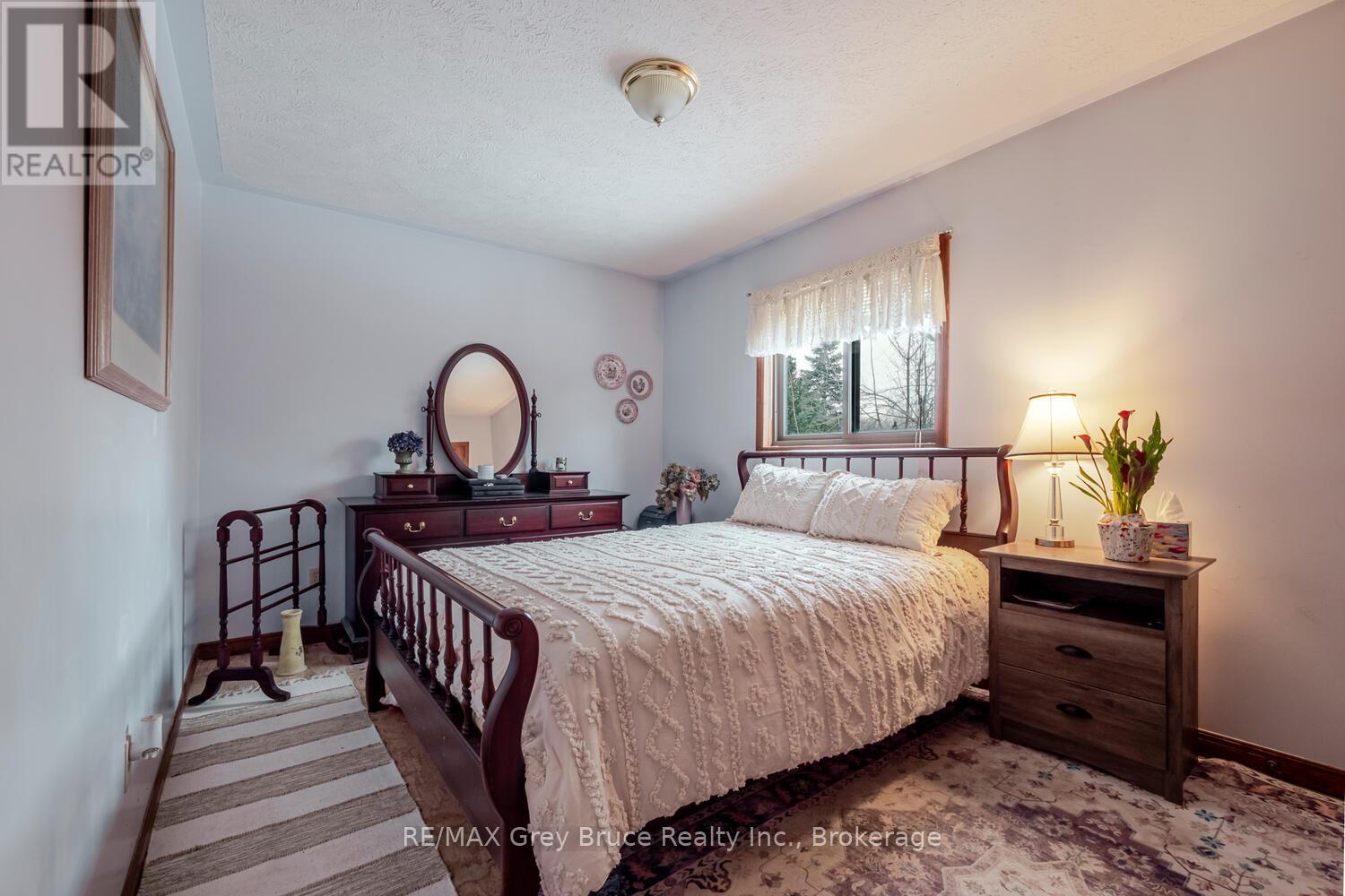 6 Kirkland Place, South Bruce Peninsula, Ontario  N0H 2G0 - Photo 25 - X12909674