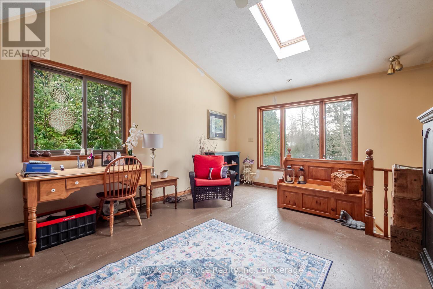 6 Kirkland Place, South Bruce Peninsula, Ontario  N0H 2G0 - Photo 30 - X12909674