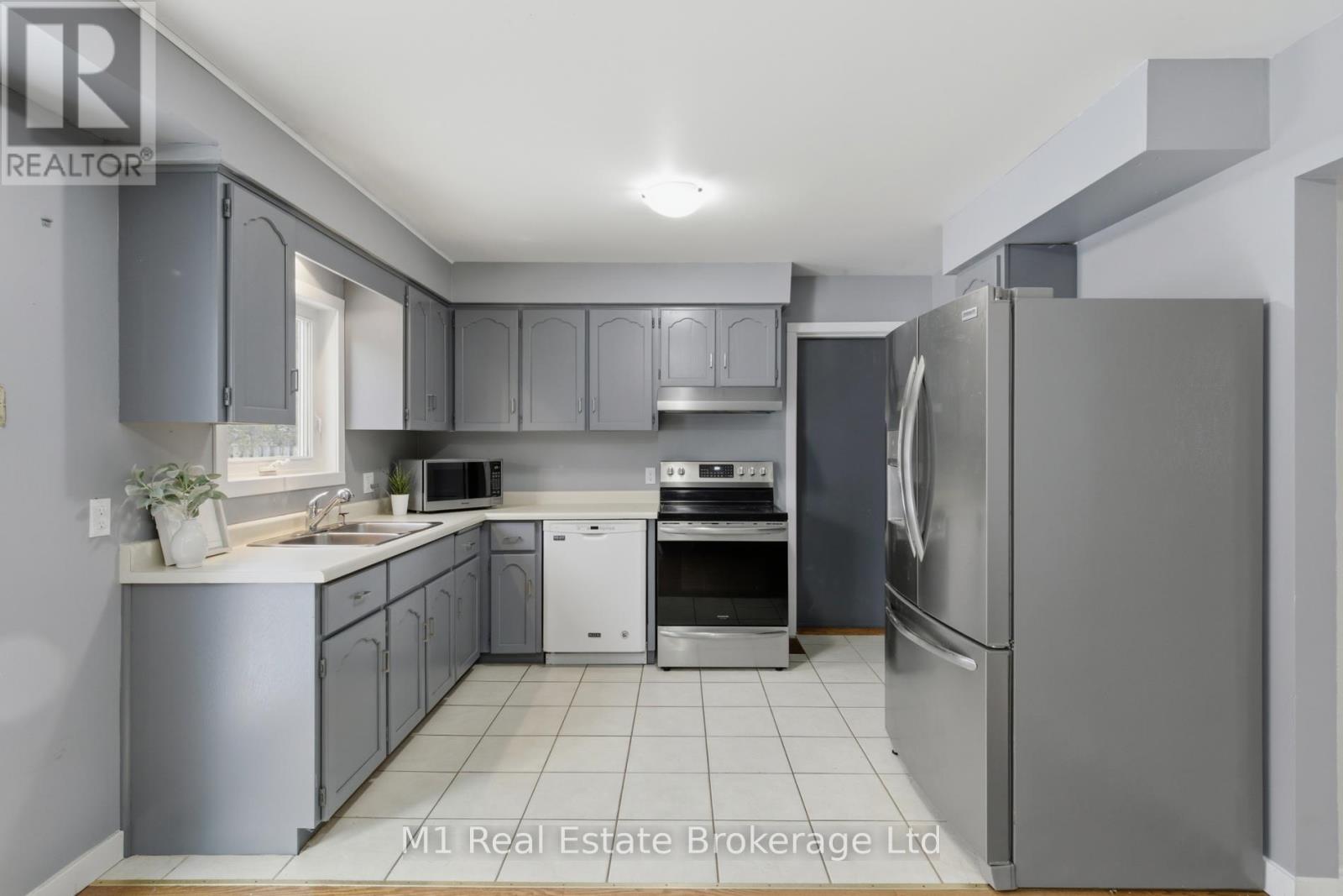 72 Amaranth Street E, East Luther Grand Valley, Ontario  L9W 5L2 - Photo 13 - X12909872