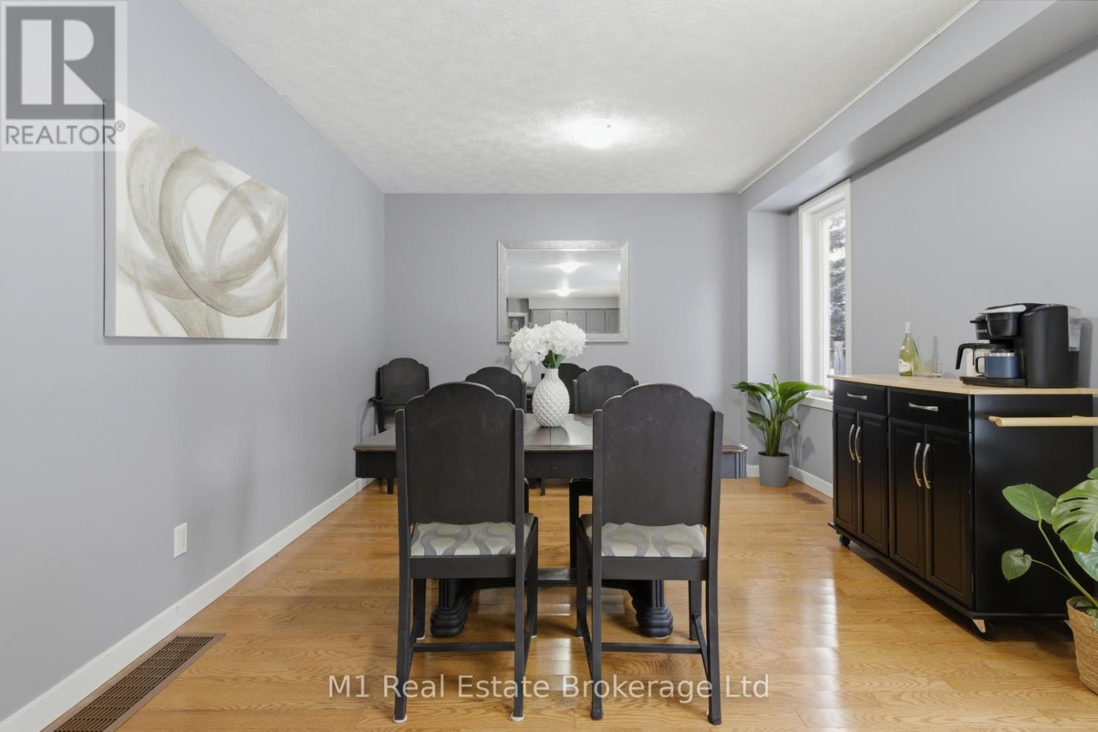 72 Amaranth Street E, East Luther Grand Valley, Ontario  L9W 5L2 - Photo 15 - X12909872