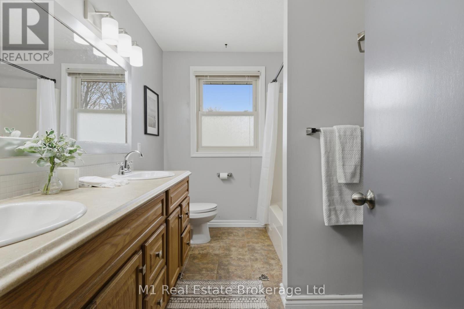 72 Amaranth Street E, East Luther Grand Valley, Ontario  L9W 5L2 - Photo 22 - X12909872