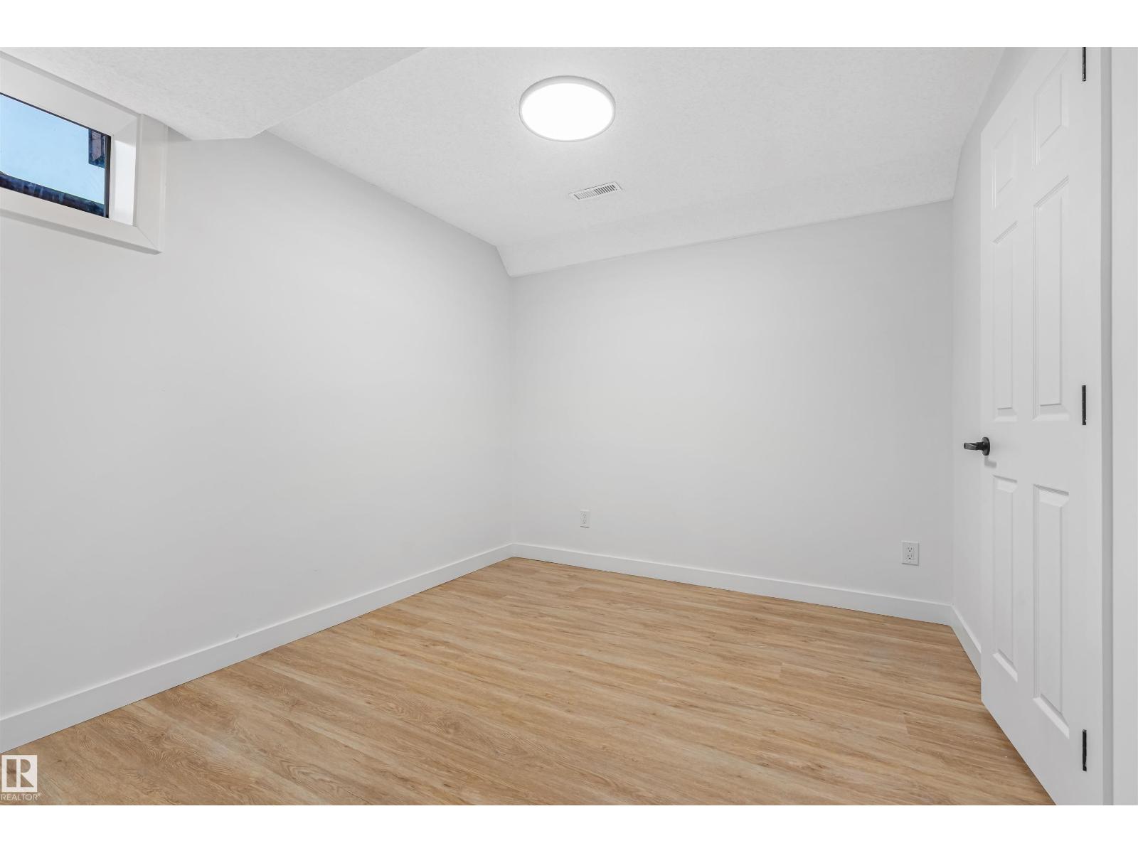 6030 Mill Woods Rd S Nw, Edmonton, Alberta  T6L 1N5 - Photo 29 - E4478684