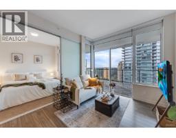 2207 6383 MCKAY AVENUE, Burnaby, British Columbia