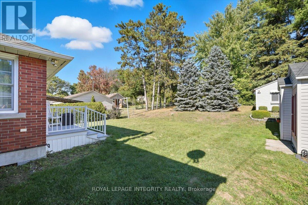 39 Appleford Street, Ottawa, Ontario  K1J 6T7 - Photo 31 - X12909648