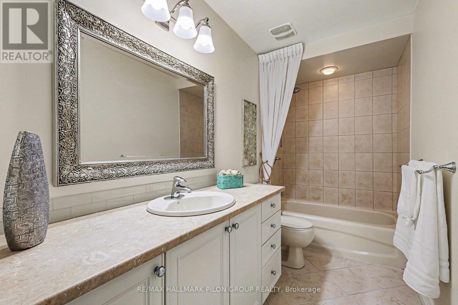 163 Copperwood Street, Ottawa, Ontario  K1C 7S3 - Photo 19 - X12909694