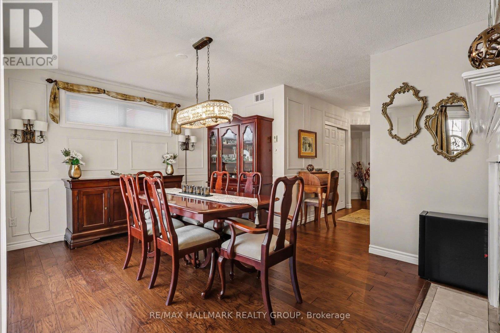 301b - 995 North River Road, Ottawa, Ontario  K1K 3V5 - Photo 10 - X12909784