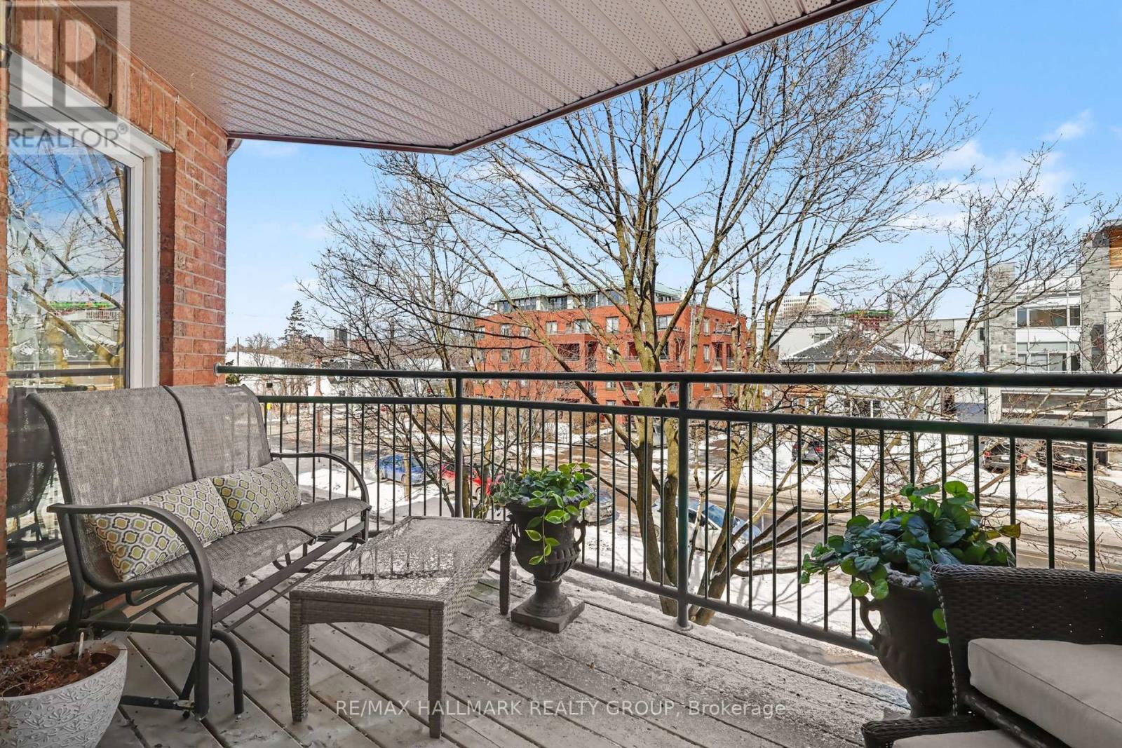 301b - 995 North River Road, Ottawa, Ontario  K1K 3V5 - Photo 24 - X12909784