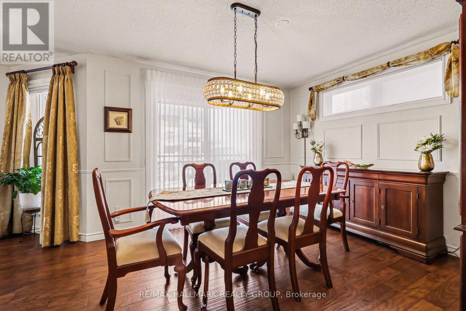 301b - 995 North River Road, Ottawa, Ontario  K1K 3V5 - Photo 9 - X12909784