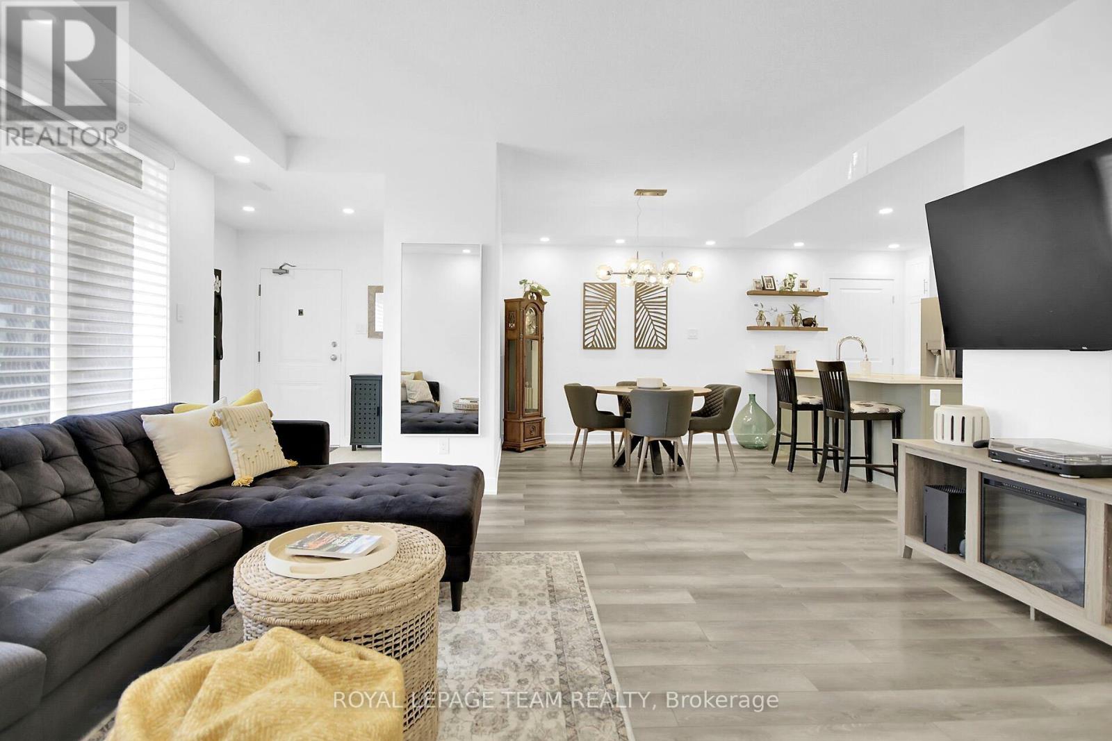 H - 300 Tulum Crescent, Ottawa, Ontario  K2S 2Y4 - Photo 13 - X12909838