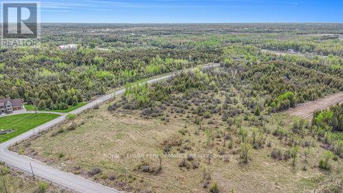 7 Mcdonell Crescent, Ottawa, Ontario  K0A 0X0 - Photo 3 - X12909864