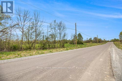 7 Mcdonell Crescent, Ottawa, Ontario  K0A 0X0 - Photo 8 - X12909864