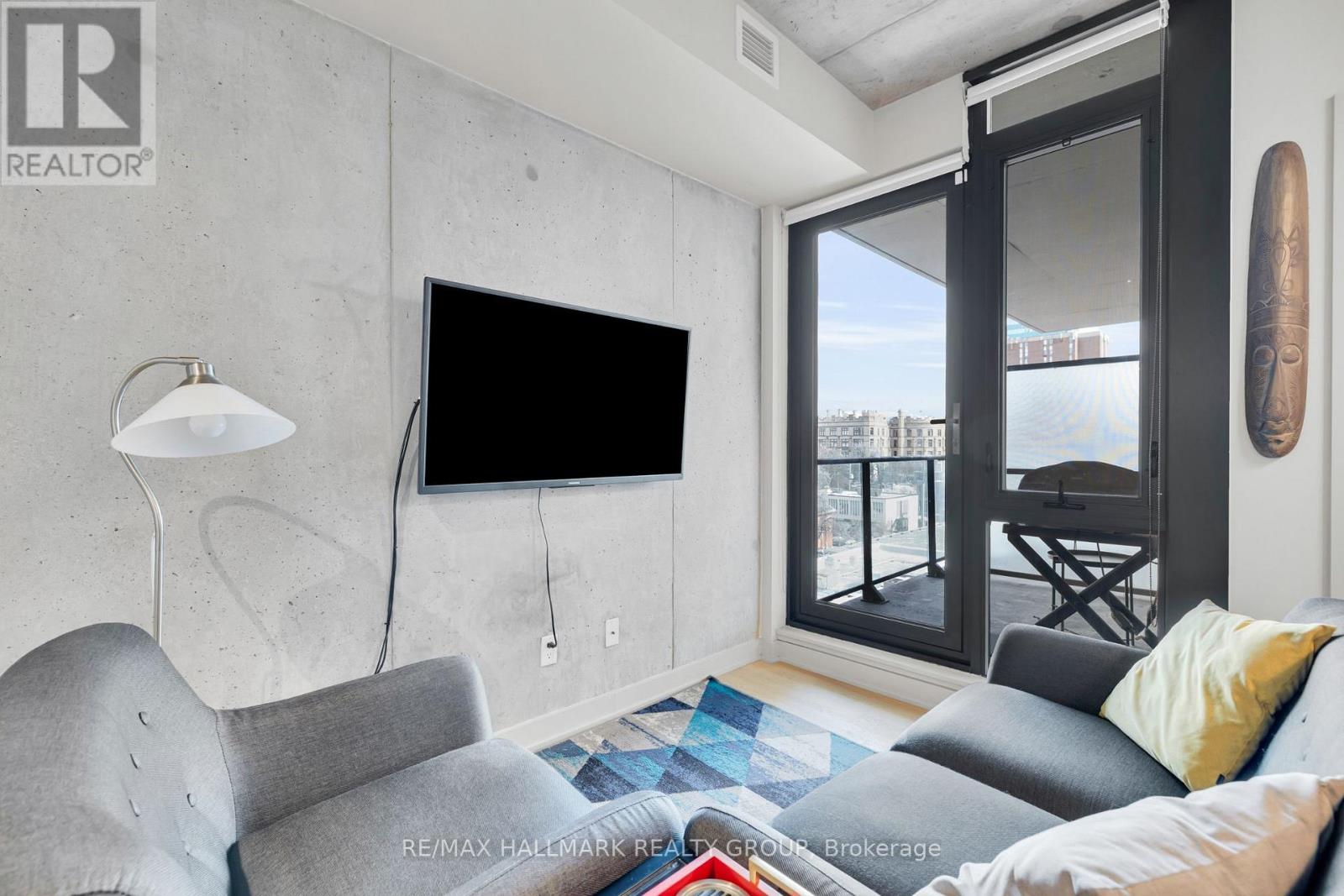 601 - 203 Catherine Street, Ottawa, Ontario  K2P 1J5 - Photo 8 - X12909916