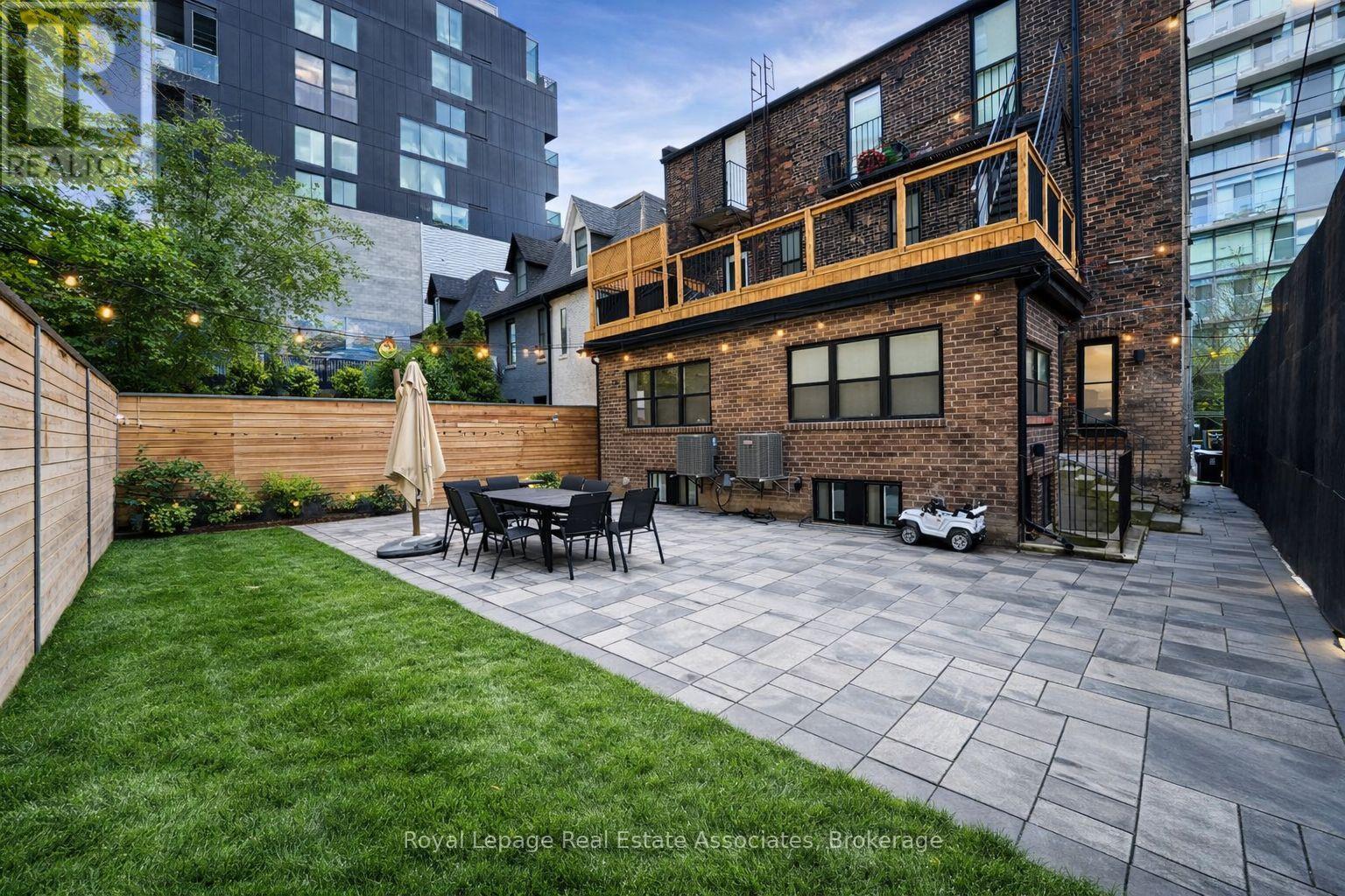 REAR YARD - 56 STEWART STREET, Toronto, Ontario