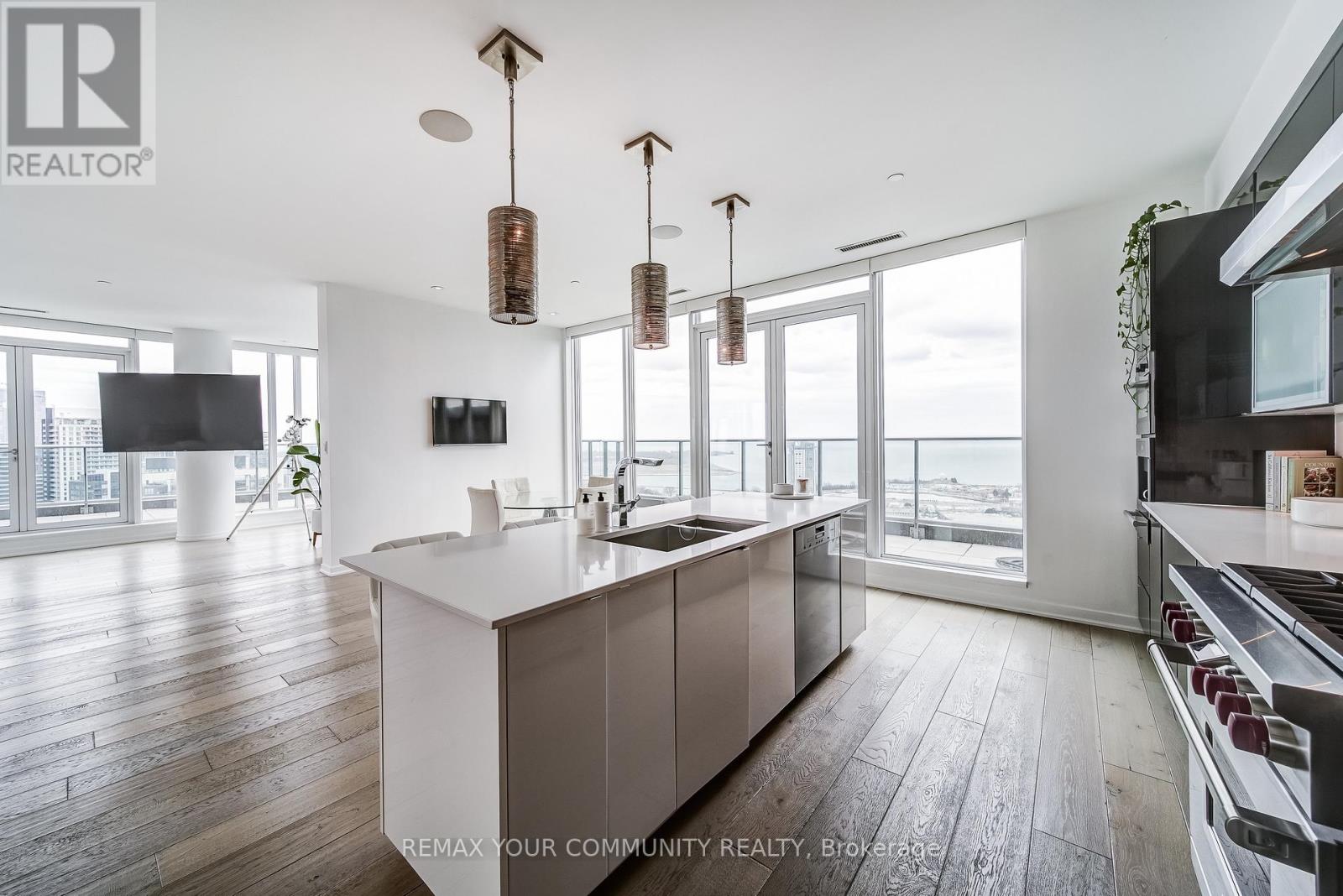 Ph2 - 150 East Liberty Street, Toronto (Niagara), Ontario  M6K 3R5 - Photo 11 - C12909656