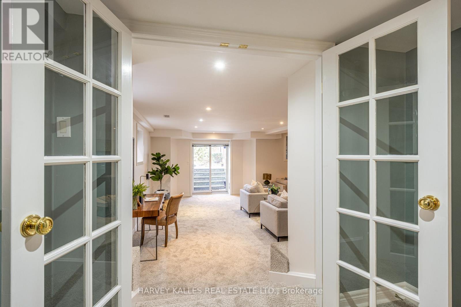 34 Tarlton Road, Toronto, Ontario  M5P 2M4 - Photo 38 - C12909662