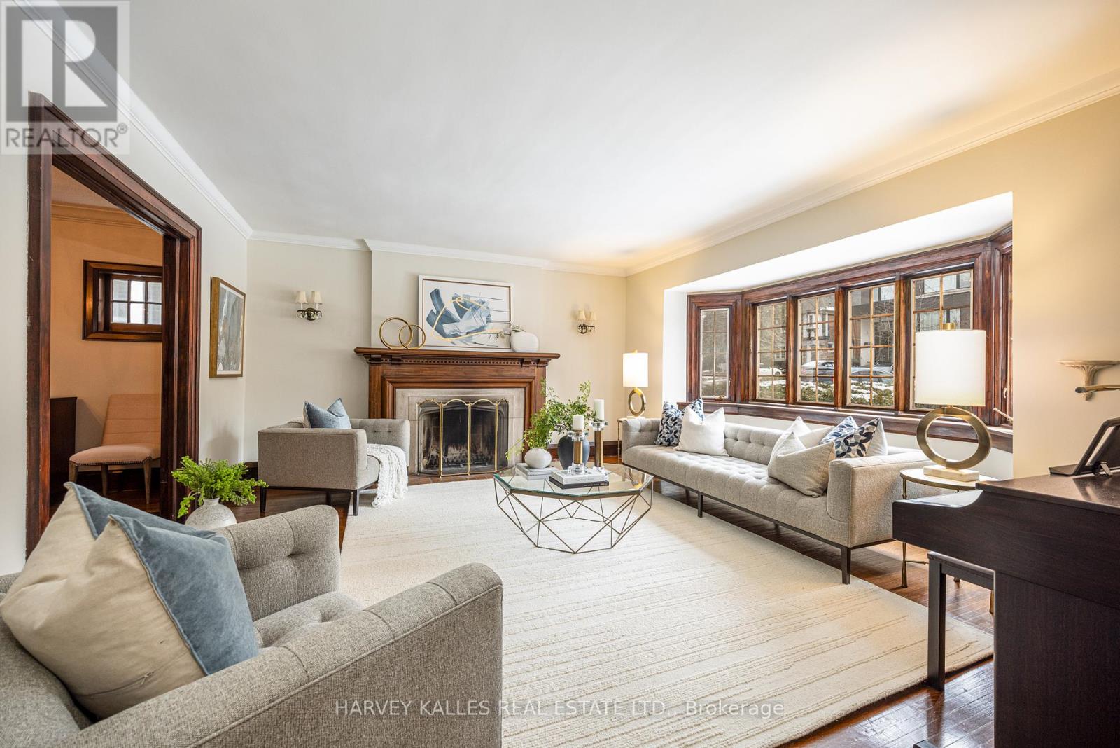 34 Tarlton Road, Toronto, Ontario  M5P 2M4 - Photo 4 - C12909662