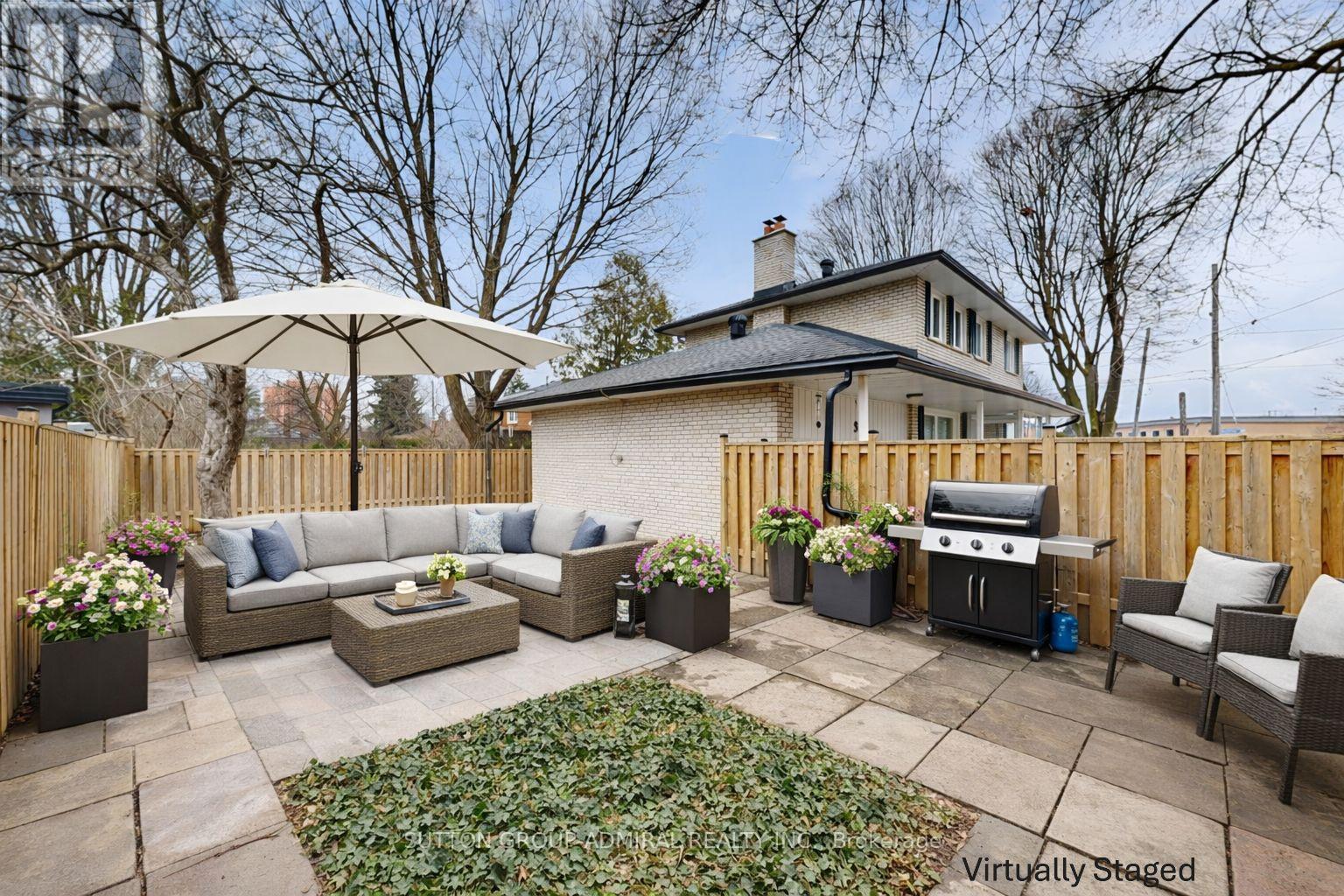 33 Silverview Drive, Toronto, Ontario  M2M 2B5 - Photo 15 - C12909688