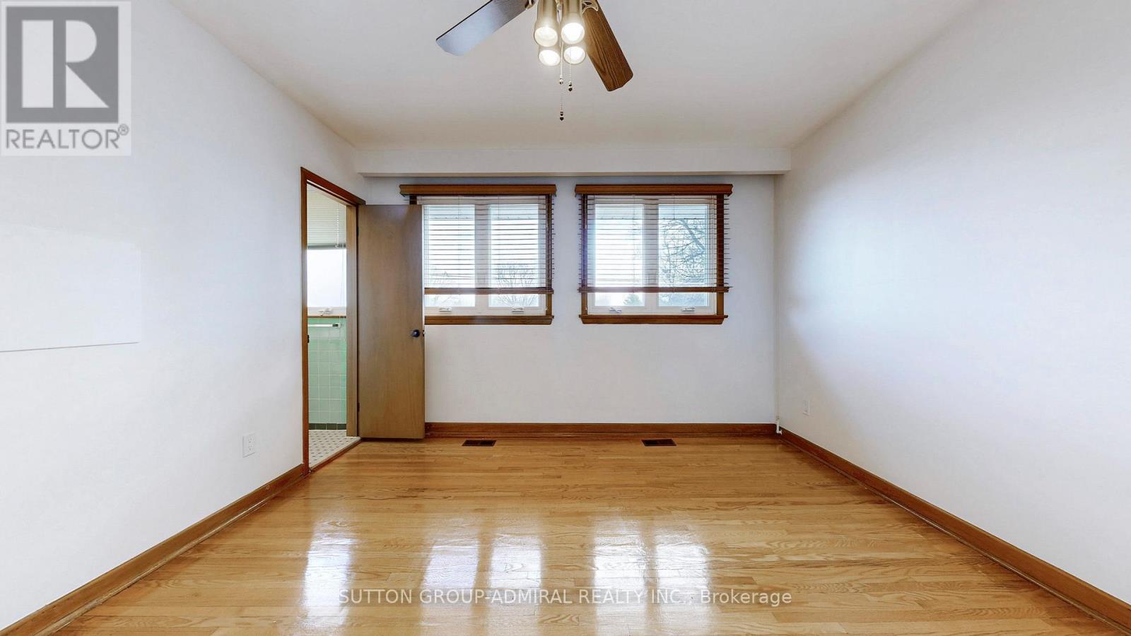 33 Silverview Drive, Toronto, Ontario  M2M 2B5 - Photo 30 - C12909688