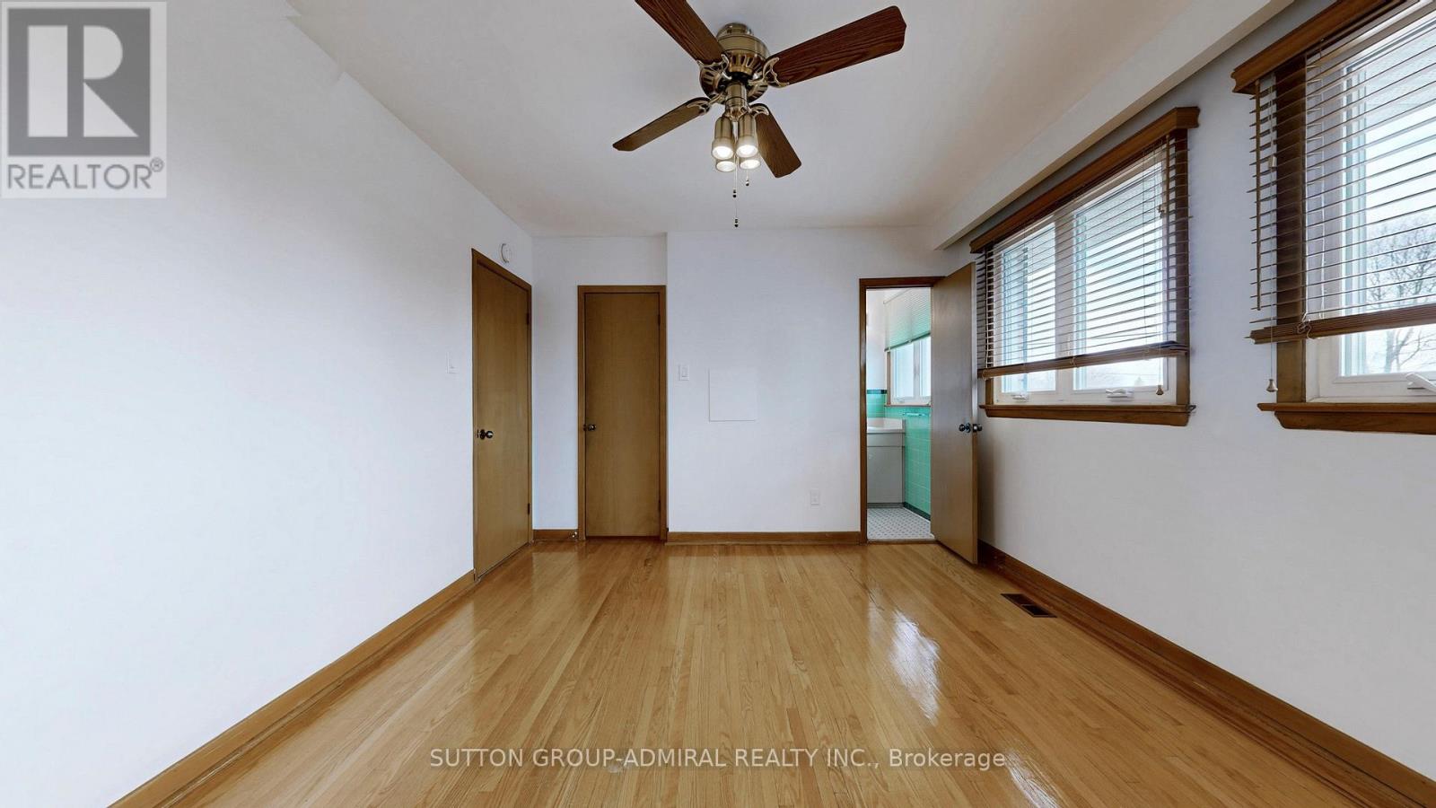 33 Silverview Drive, Toronto, Ontario  M2M 2B5 - Photo 32 - C12909688