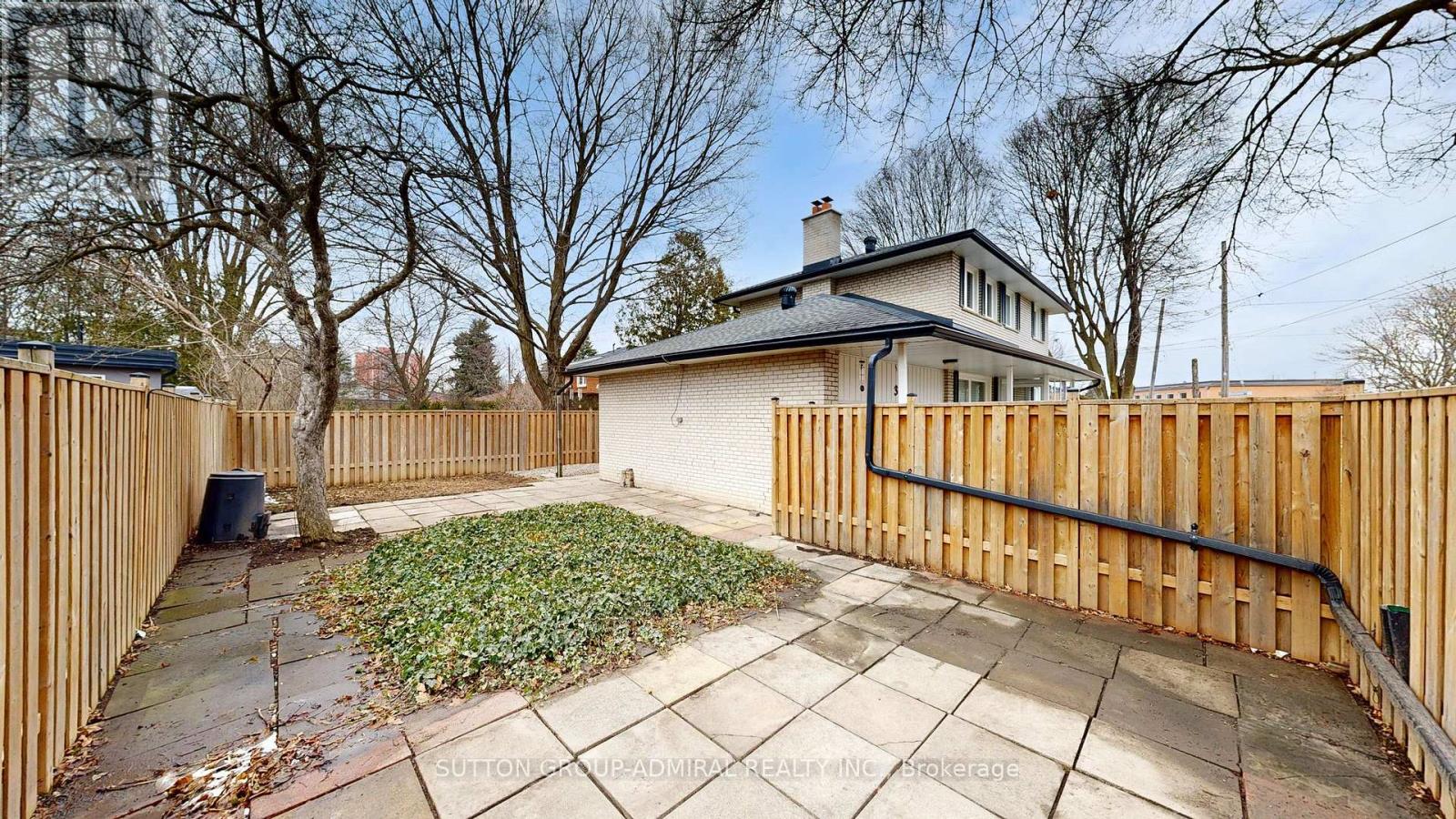 33 Silverview Drive, Toronto, Ontario  M2M 2B5 - Photo 47 - C12909688