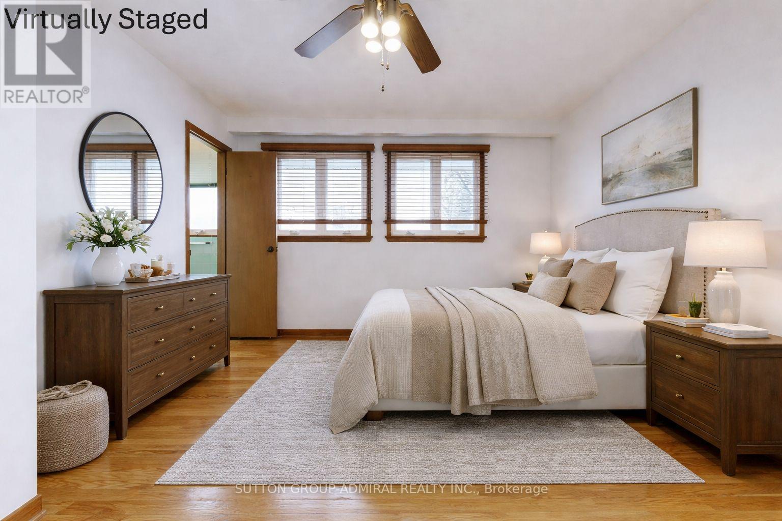 33 Silverview Drive, Toronto, Ontario  M2M 2B5 - Photo 8 - C12909688