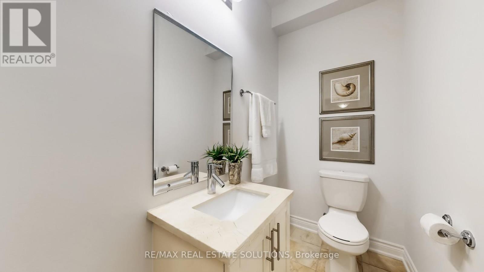 5 - 30 Hargrave Lane, Toronto, Ontario  M4N 0A4 - Photo 12 - C12909702