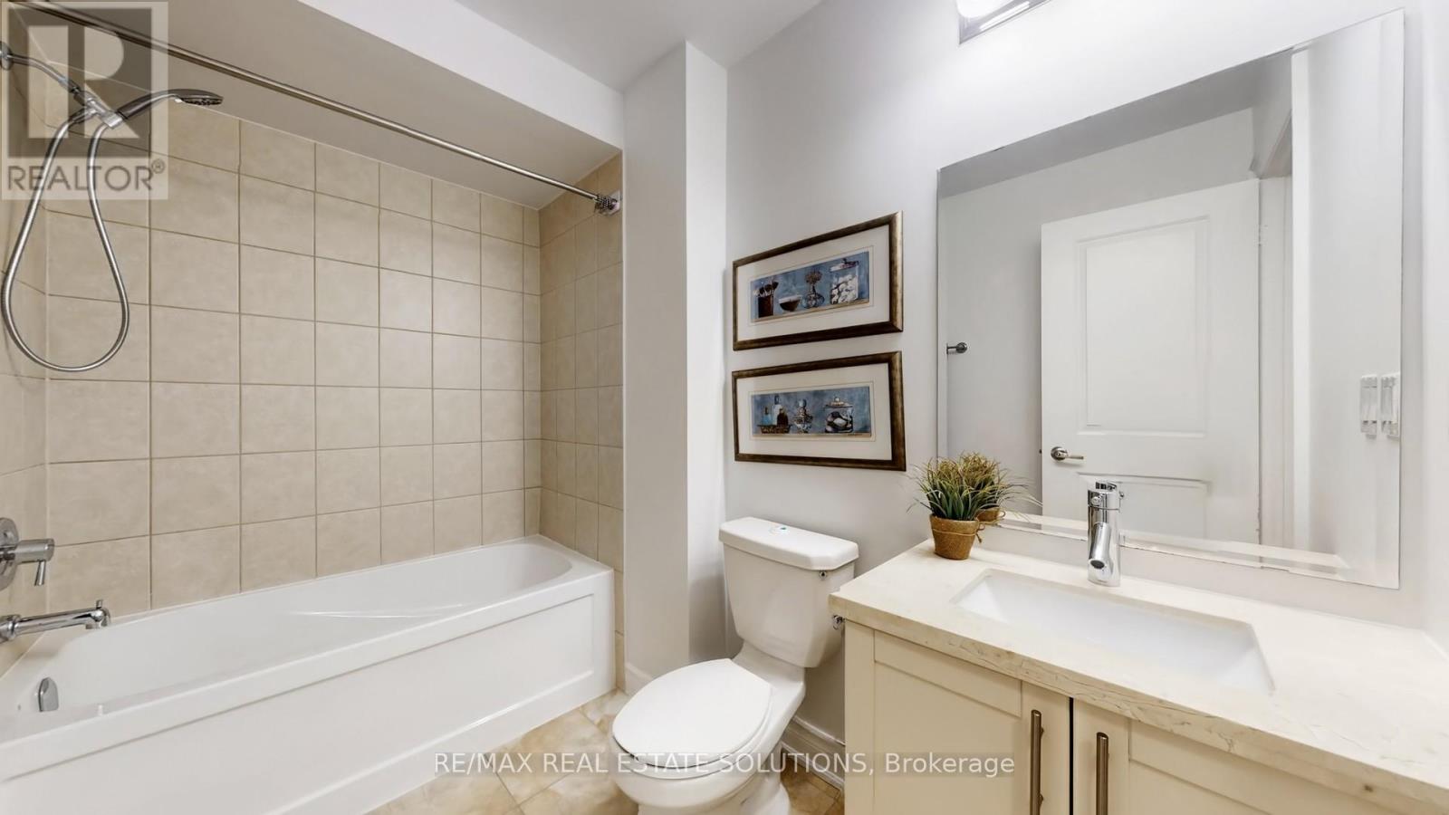 5 - 30 Hargrave Lane, Toronto, Ontario  M4N 0A4 - Photo 21 - C12909702