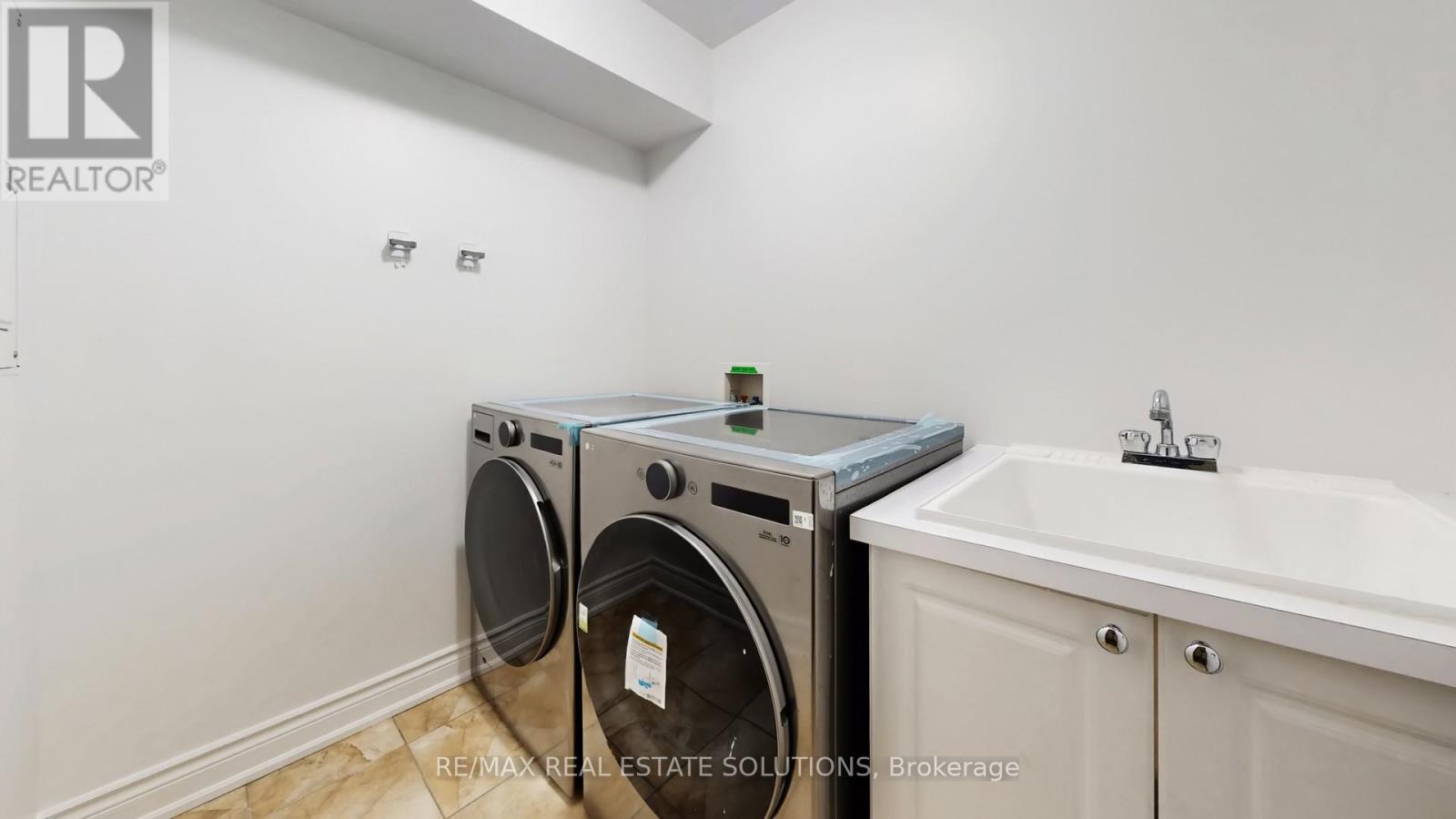 5 - 30 Hargrave Lane, Toronto, Ontario  M4N 0A4 - Photo 25 - C12909702