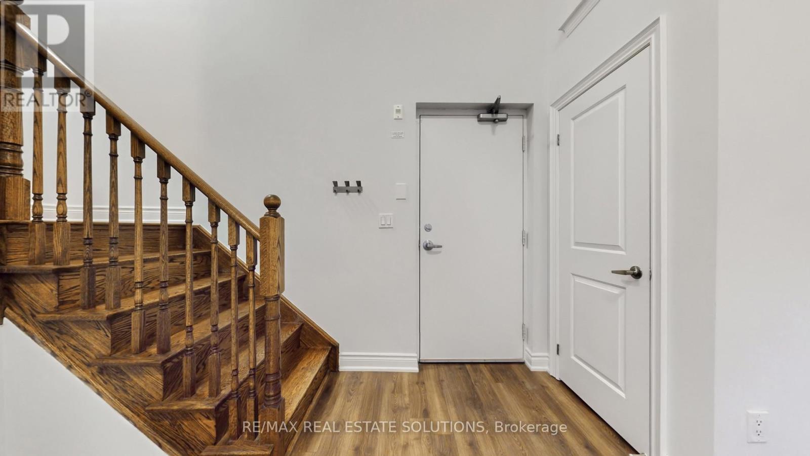 5 - 30 Hargrave Lane, Toronto, Ontario  M4N 0A4 - Photo 26 - C12909702