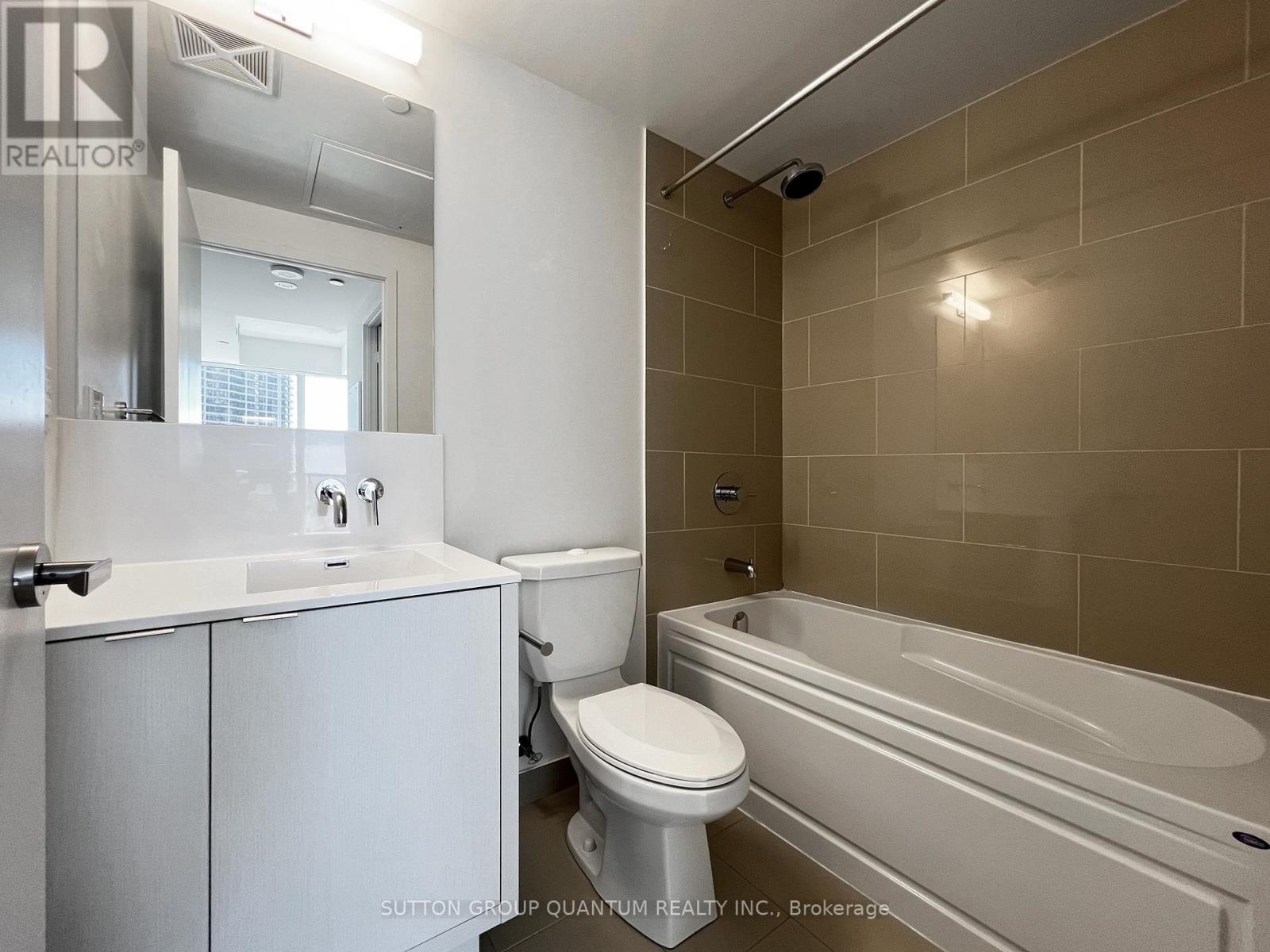 1510 - 88 Harbour Street, Toronto (Waterfront Communities), Ontario  M5J 0C3 - Photo 6 - C12909710