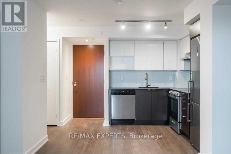 317 - 120 Varna Drive, Toronto (Englemount-Lawrence), Ontario  M6A 0B3 - Photo 5 - C12909744