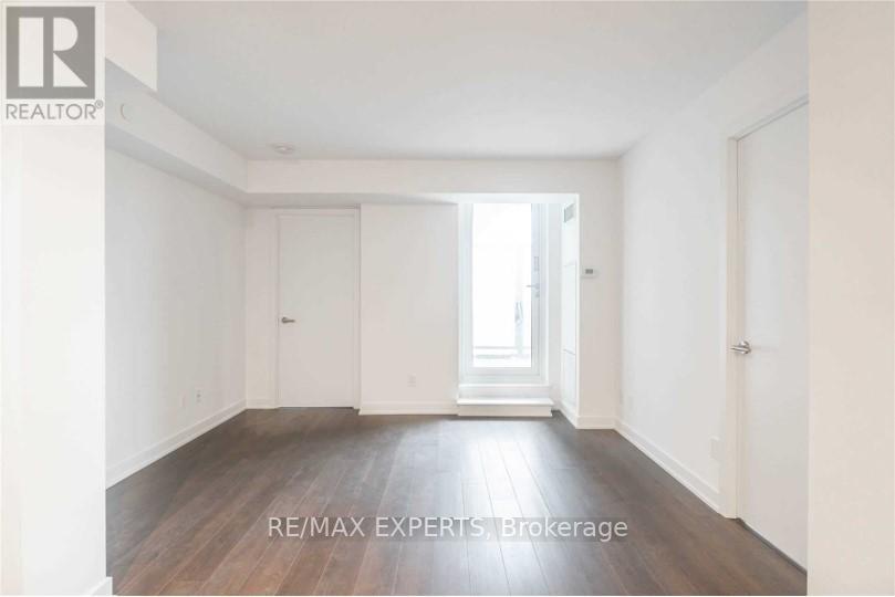 317 - 120 Varna Drive, Toronto (Englemount-Lawrence), Ontario  M6A 0B3 - Photo 9 - C12909744