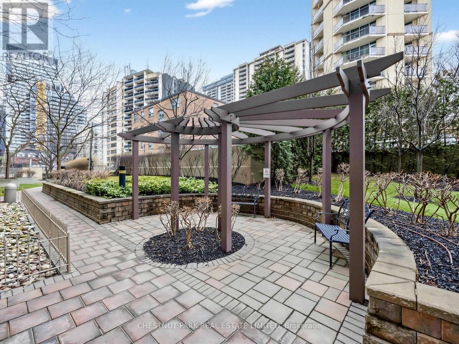 Ph1703 - 900 Mount Pleasant Road, Toronto, Ontario  M4P 3J9 - Photo 26 - C12909830