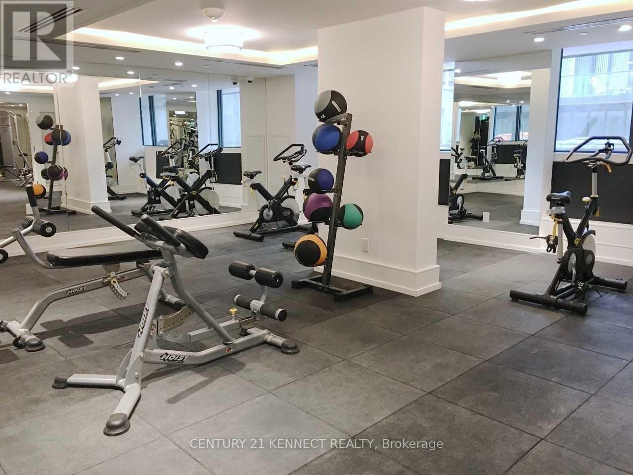 1211 - 955 Bay Street, Toronto, Ontario  M5S 2A2 - Photo 19 - C12909892